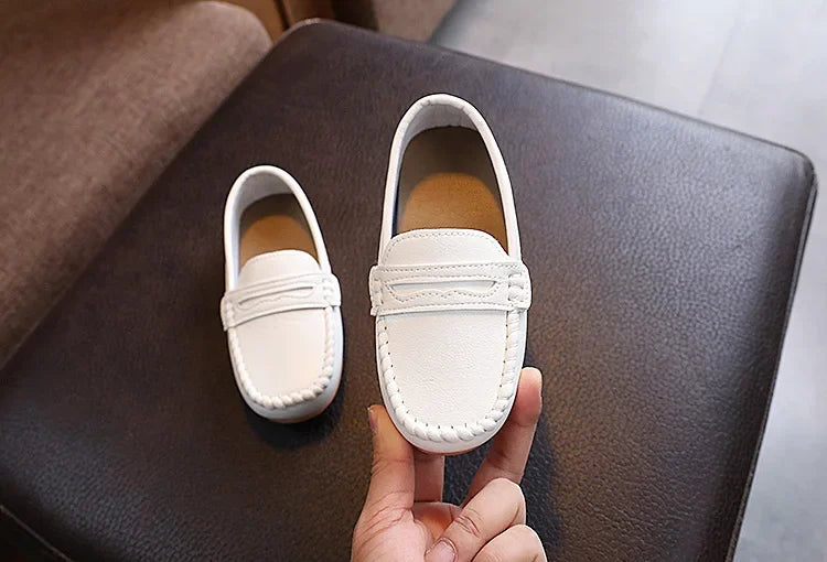 2025 Boys' Slip-On Oxford Loafers Spring Autumn Soft PU Leather Toddler Shoes Black White School Uniform Shoes for Kids