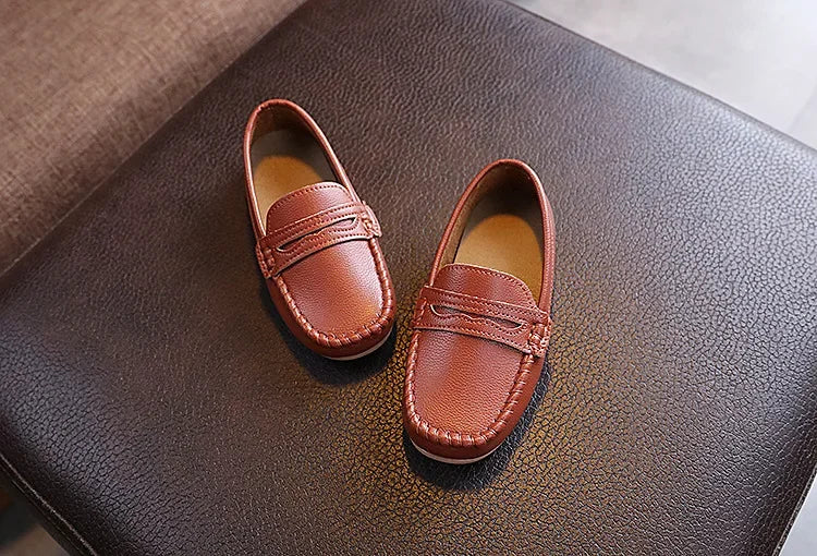 2025 Boys' Slip-On Oxford Loafers Spring Autumn Soft PU Leather Toddler Shoes Black White School Uniform Shoes for Kids