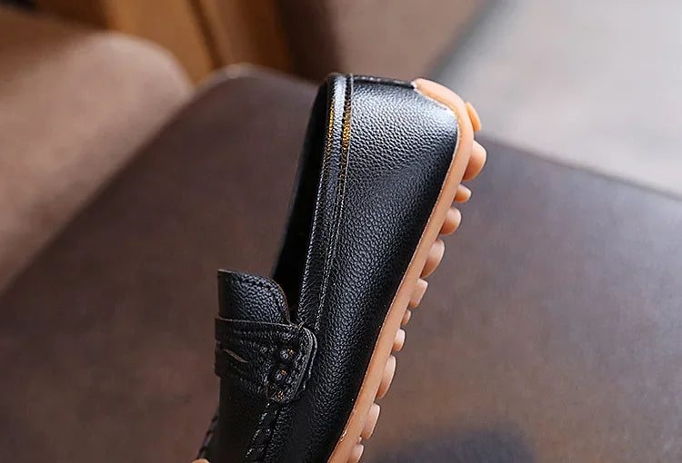 2025 Boys' Slip-On Oxford Loafers Spring Autumn Soft PU Leather Toddler Shoes Black White School Uniform Shoes for Kids