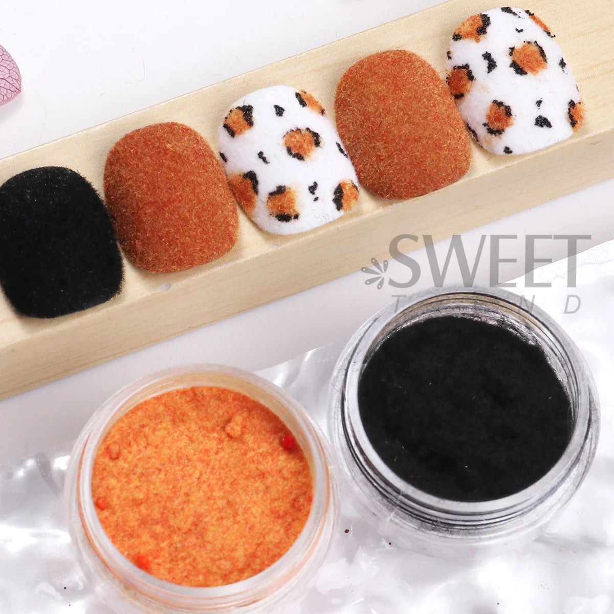 12pcs Valentine's Velvet Plush Nail Powder Luxury Sweater Sweet Design Random Glitter Dust New Year Accessories Manicure Decor